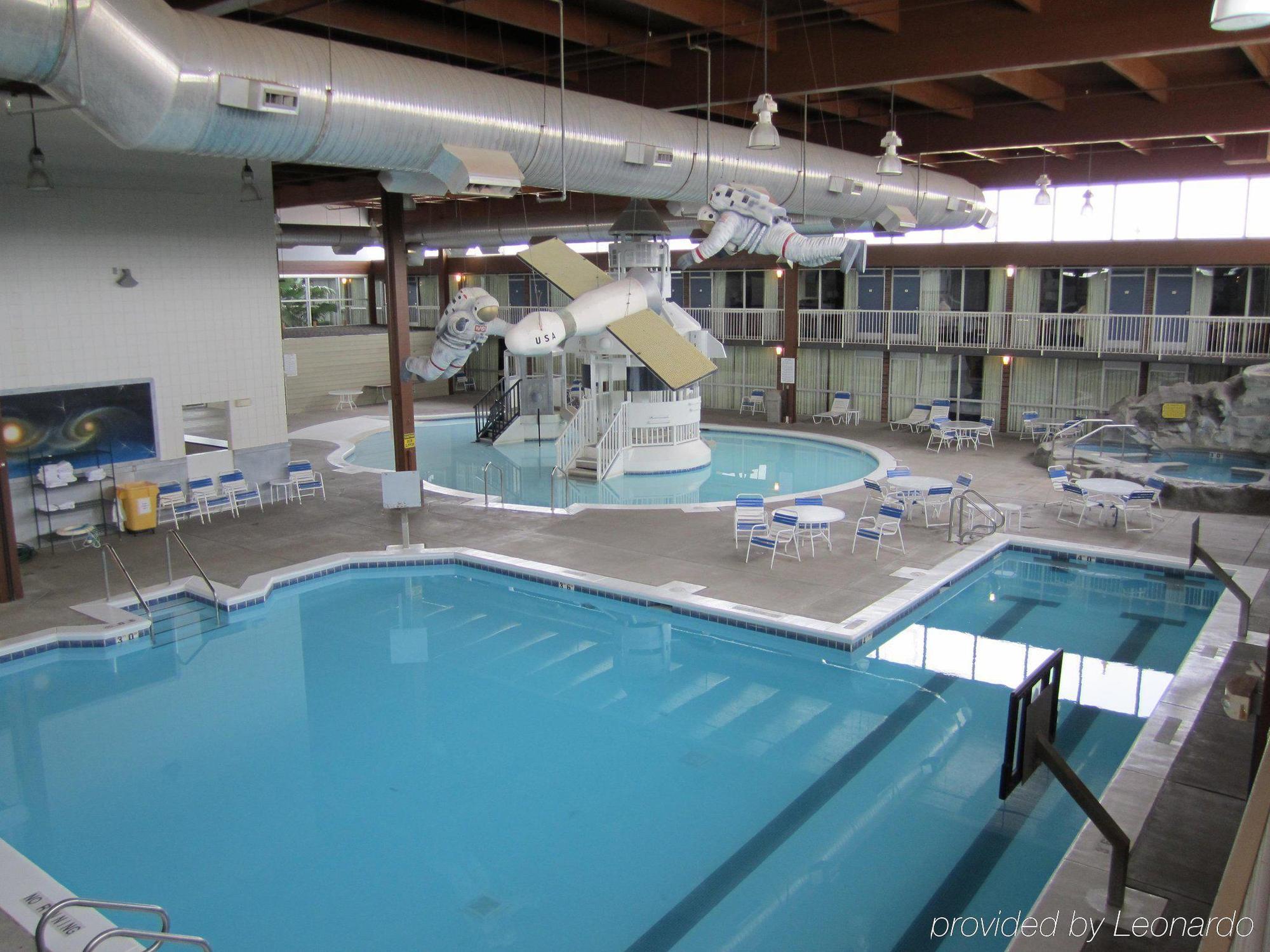 Atrium Hotel & Conference Center Hutchinson Dış mekan fotoğraf