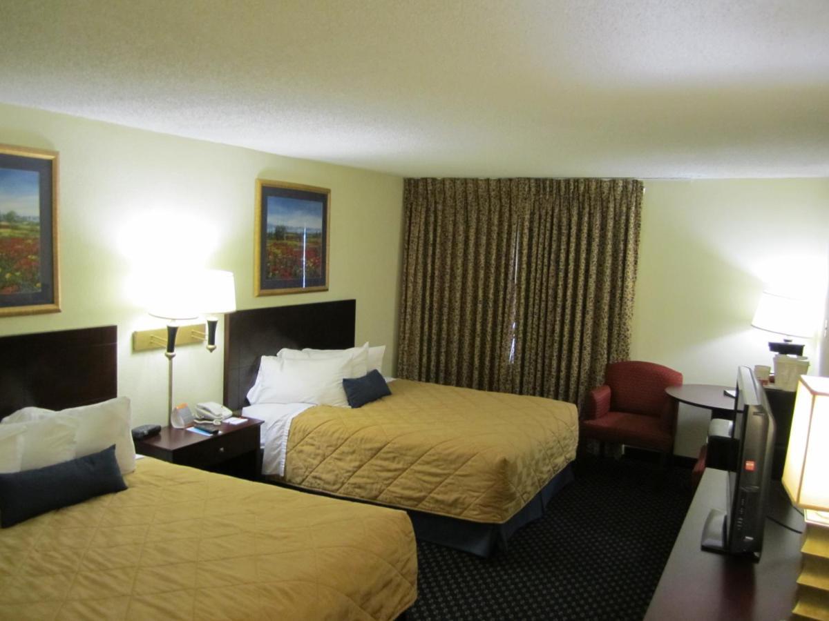 Atrium Hotel & Conference Center Hutchinson Oda fotoğraf